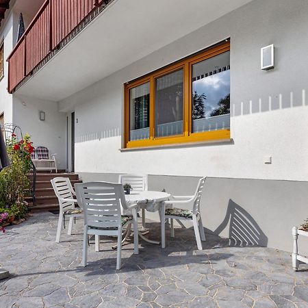 Ferienwohnung Landradler Бад Карлхафен Екстериор снимка